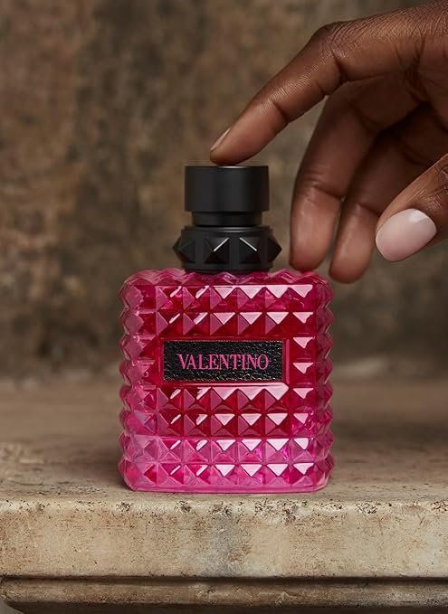 Valentino Born in Roma Donna Extradose Le Parfum for Women - 100ml / 3.4 fl oz - Image 6